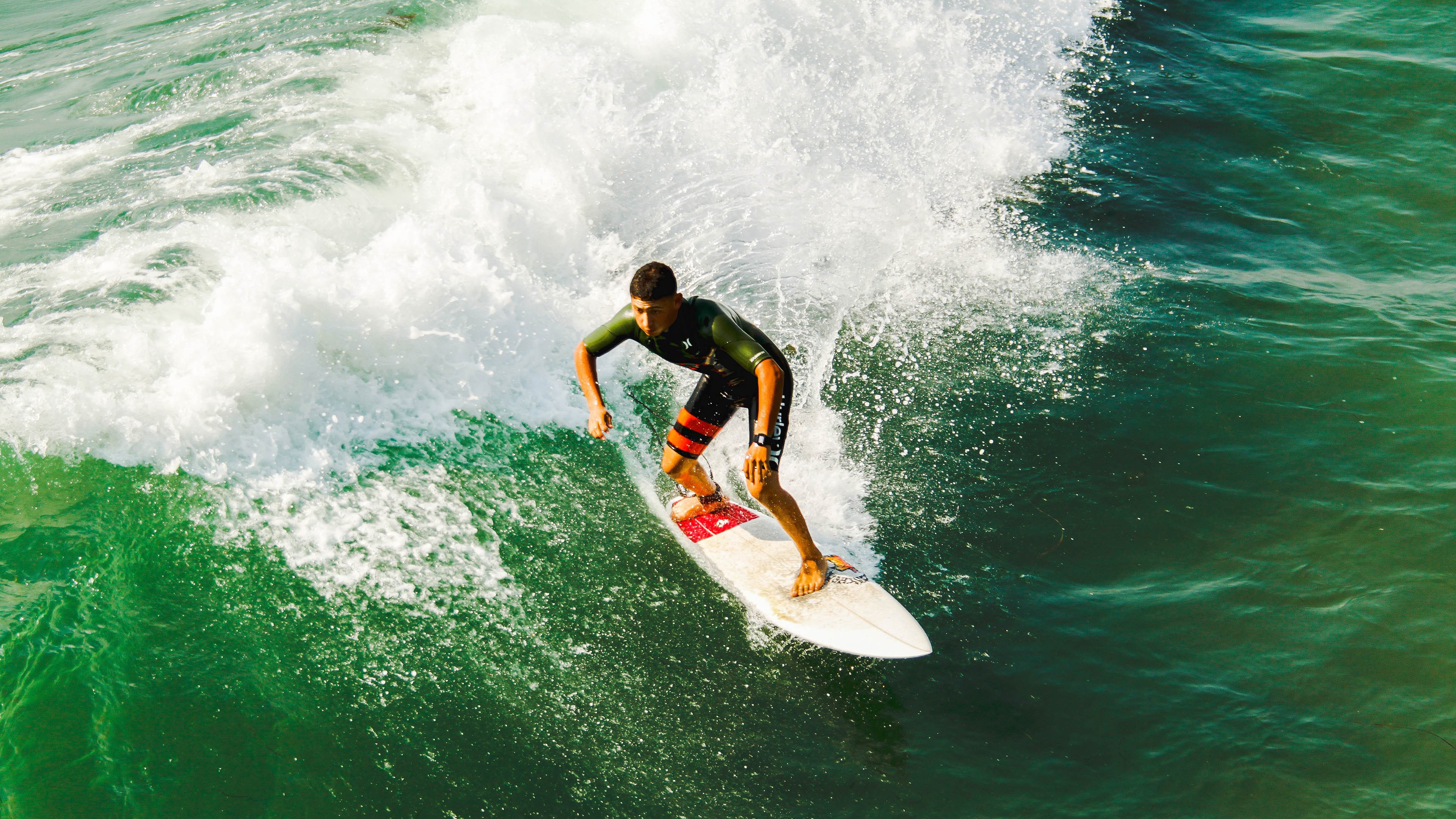 亚冠联赛中国青年队惨败 球迷理性看待失利，亚冠比赛怎么全是青年军